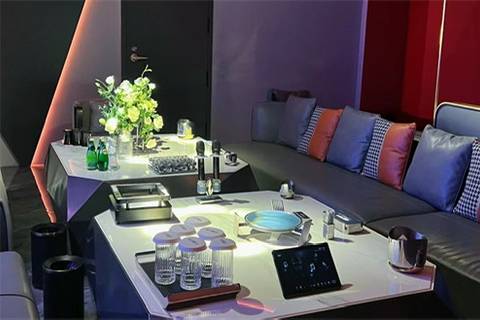 昆明夜场招聘模特/礼宾员,团队助力加入商务夜场舒心融入集体