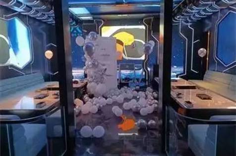 南宁KTV招聘模特,颜值即优势,团队有你添,精彩程度再拔高