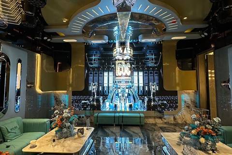 重庆夜场日结服务员招聘，无管理费无任务，凭努力奋斗铸就璀璨未来