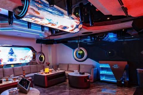 巴音郭楞KTV招聘演员/促销员，拼搏进取，勇闯职场艰难险阻