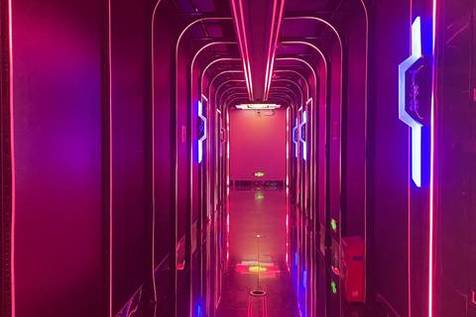 昆明紫金花大型夜场KTV招聘诚邀您加入轻松赚不停