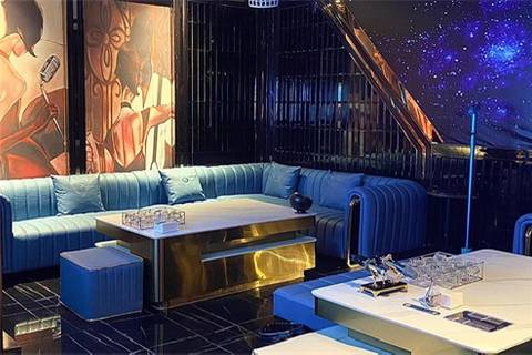 成都KTV招聘兼职生意火爆二班三房满天飞可兼职上班无压力