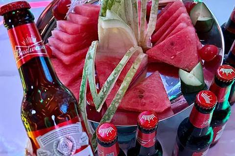 揭阳KTV会所招聘兼职促销员团队招聘高颜值优秀模特