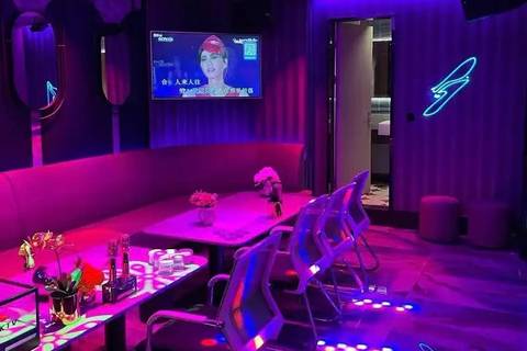 德宏排行前三夜场招聘礼仪/兼职,团队带你追梦,机会正朝你招手