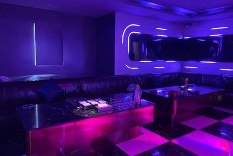 呼和浩特KTV招聘,呼和浩特高端KTV,拼搏书写好人生新篇章