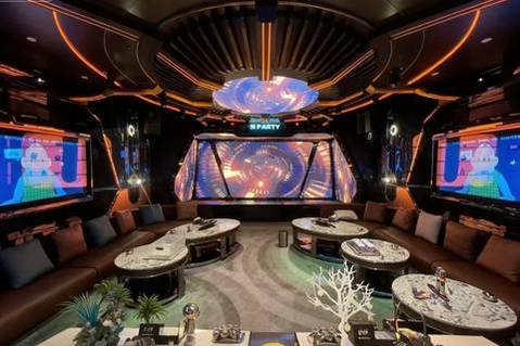 乌鲁木齐小场子夜场招聘促销员:素质场地薪资高,稳定高薪等你来