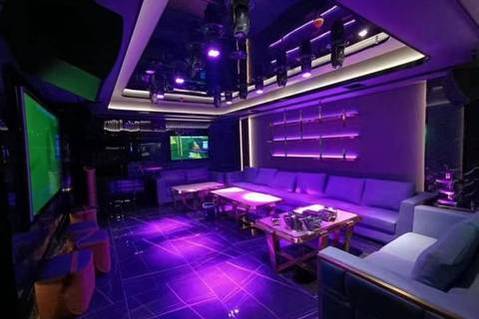 成都KTV招聘,成都高端KTV,兼职随走求职圆梦,专人负责多店选