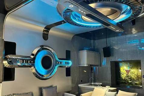 深圳KTV招聘,深圳KTV排名,上下班接送暖心间,招聘细节见真情