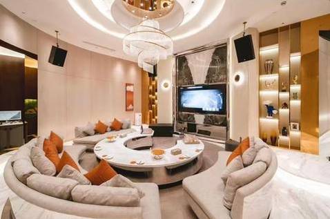 成都排行前三KTV招聘礼仪兼职