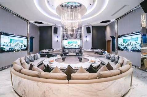 青岛排名前三夜总会招聘模特新店急聘模特员酒水促销同步招