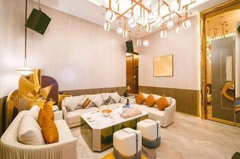 西安夜场排行榜/找工作,西安多家场所夜总会招聘促销员