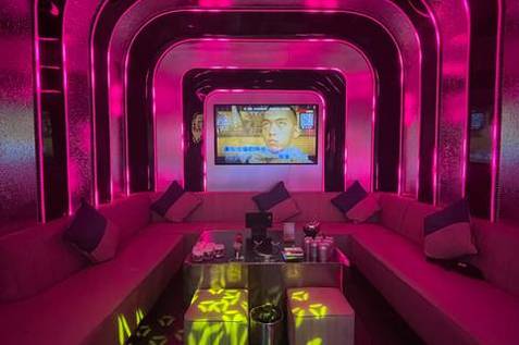 北京夜总会招聘礼宾员岗位夜店高薪直招结