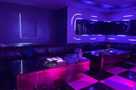 西安夜场酒水促销高薪招，包住，绩效奖，福利享不停