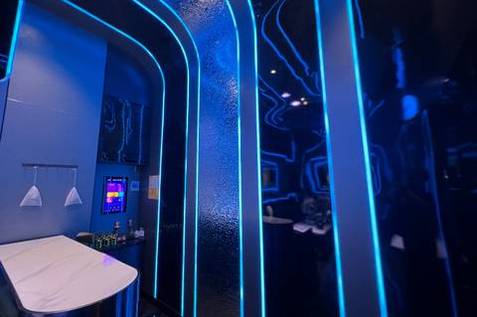 温州夜总会模特招聘，形象气质佳优先薪资上不封顶