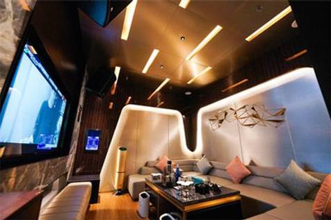 三亚云上名牌老店夜场招聘不收杂费房多人少上班轻松