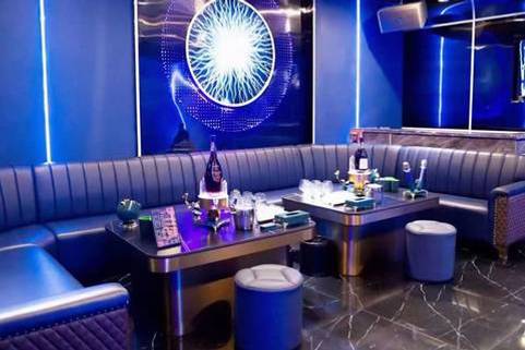 成都KTV招聘酒水促销员,成都夜场招聘,机票住宿全免费