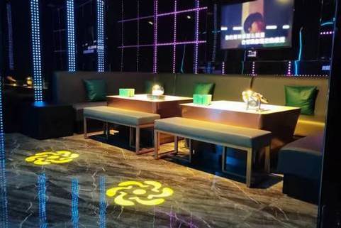 大连新天地KTV招聘本地实力团，待遇超优厚