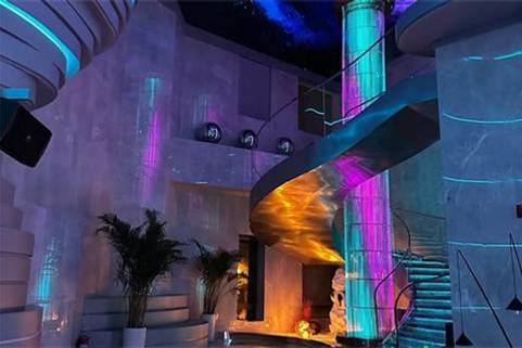 忻州KTV急聘营销员,汇行业精英,高薪赢未来之路