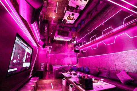 长沙朤PARTY KTV诚聘礼仪女生,机票报销,住宿免费零费