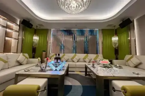深圳档次高夜场招聘兼职酒促销员诚信同行共向前进